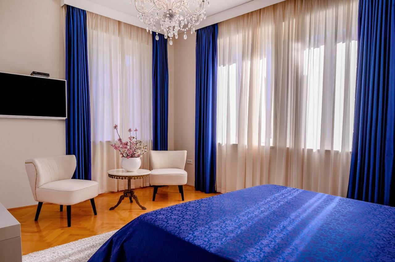 Palace Schoen Milesi - Esense Of Prestige - Private Pool - Free Parking - Old Money Style Luxury Rooms - Walking Distance To The Old Town, The Beach And All Amenities - Buralux Properties Сплит Экстерьер фото